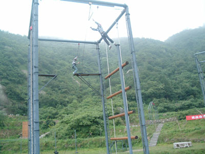 高空断桥